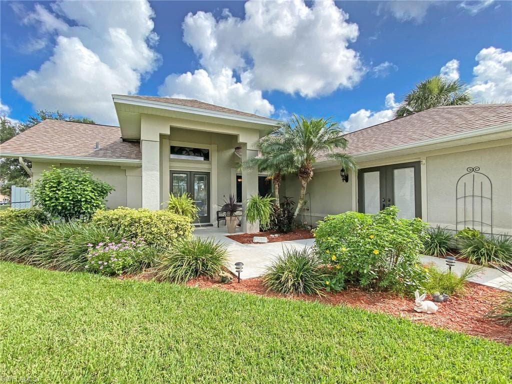 2610 Elva PL LEHIGH ACRES, FL 33971
