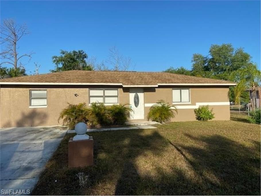 422 Valley DR LEHIGH ACRES, FL 33936