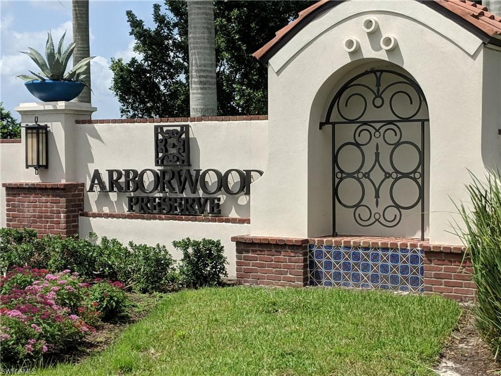 11548 Shady Blossom DR FORT MYERS, FL 33913