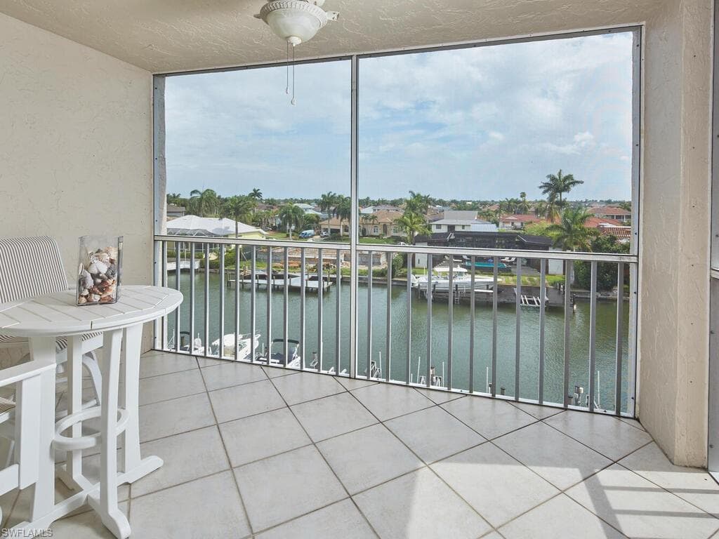 893 Collier CT 3-503 MARCO ISLAND, FL 34145