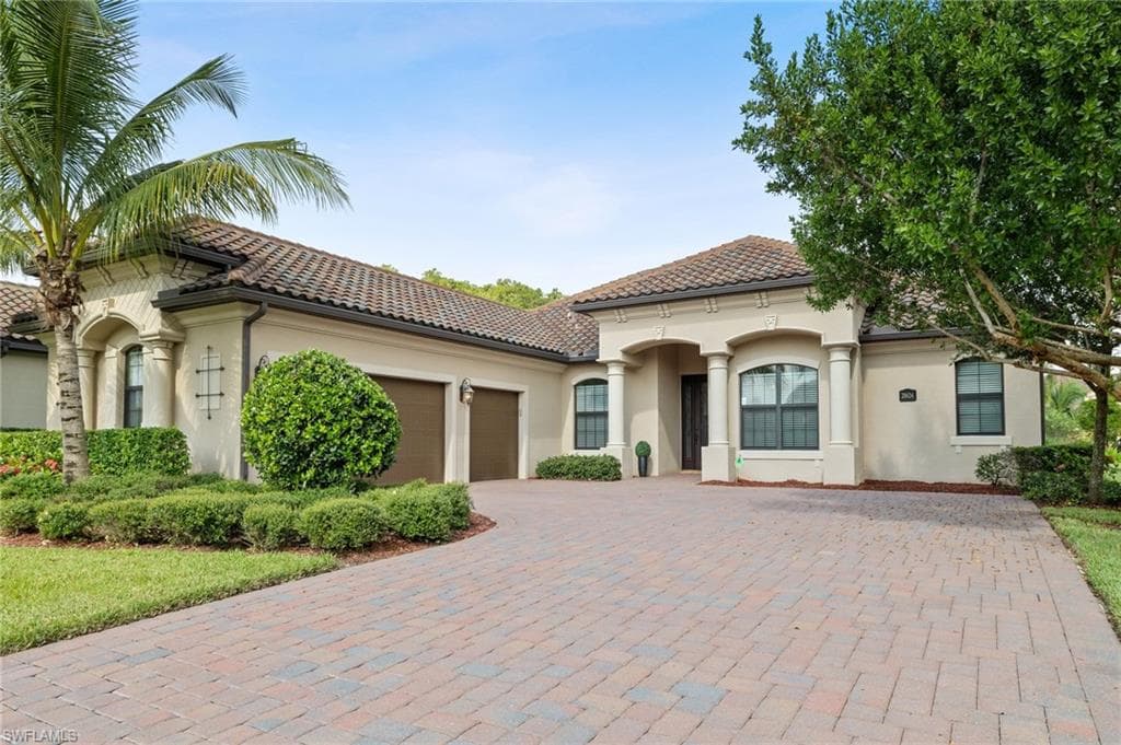 28624 Lisburn CT BONITA SPRINGS, FL 34135