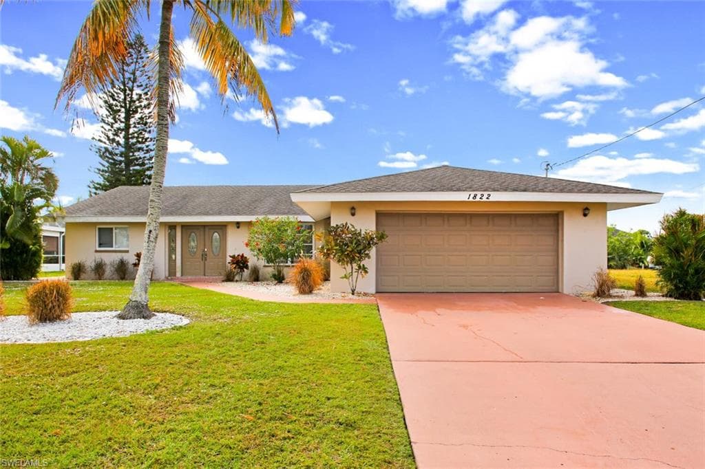 1822 SW 40th TER CAPE CORAL, FL 33914