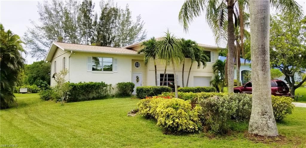 15636 Light Blue CIR FORT MYERS, FL 33908