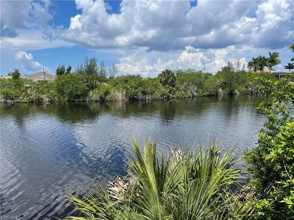 1906 NW 36th AVE CAPE CORAL, FL 33993