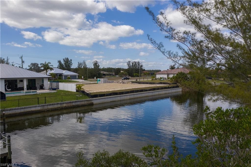1608 NW 39th AVE CAPE CORAL, FL 33993