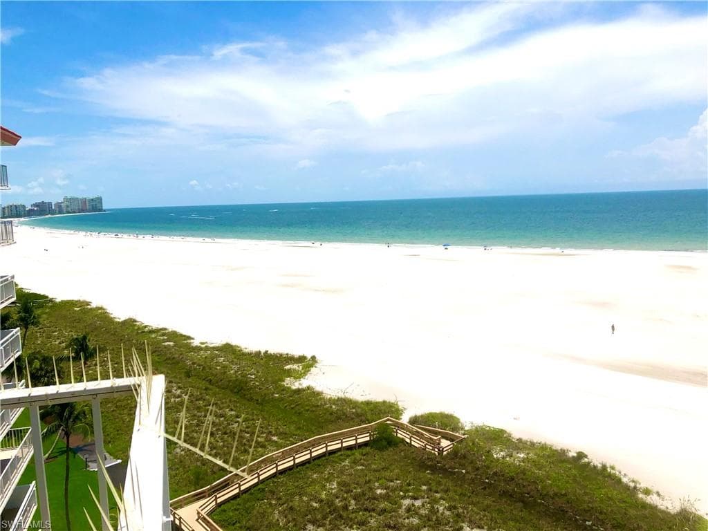 180 Seaview CT 1009 MARCO ISLAND, FL 34145