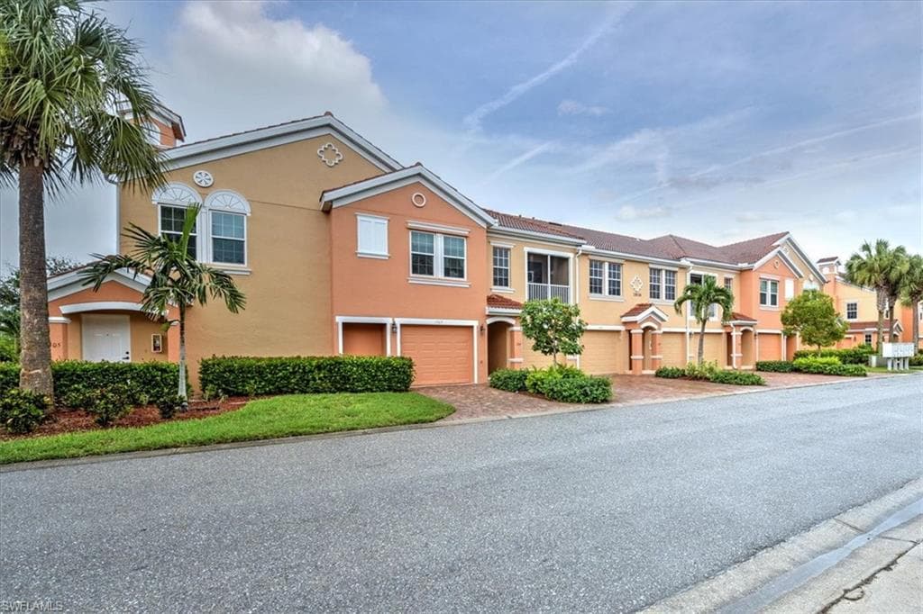 1836 Concordia Lake CIR 1306 CAPE CORAL, FL 33909