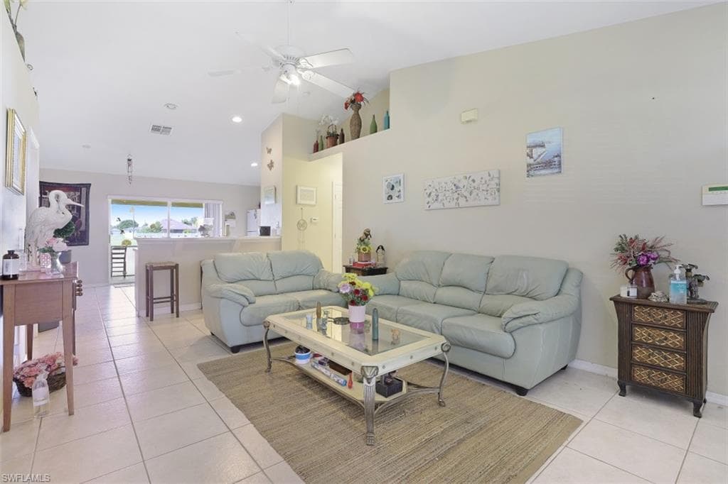 209 NW 6th TER CAPE CORAL, FL 33993