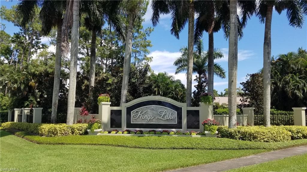 1915 Courtyard WAY G-201 NAPLES, FL 34112