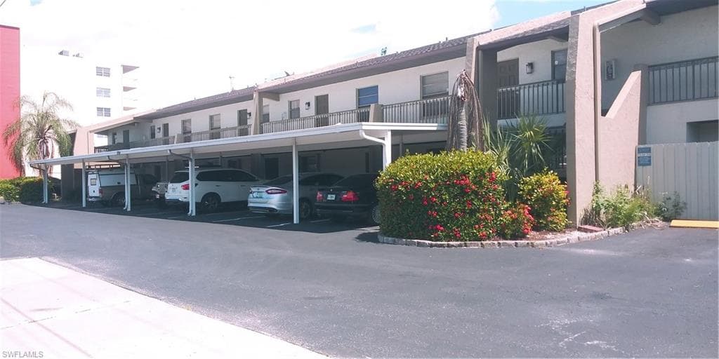 1754 Cape Coral PKY E 109 CAPE CORAL, FL 33904