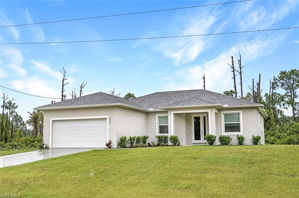 916 Nimitz BLVD LEHIGH ACRES, FL 33974