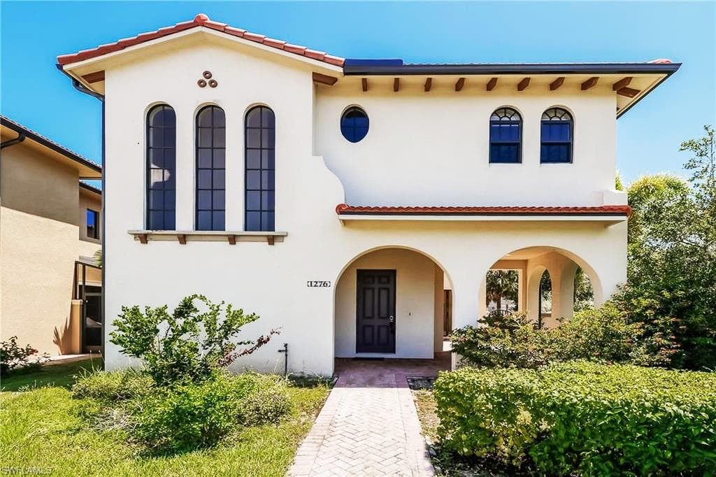 1276 Kendari TER NAPLES, FL 34113