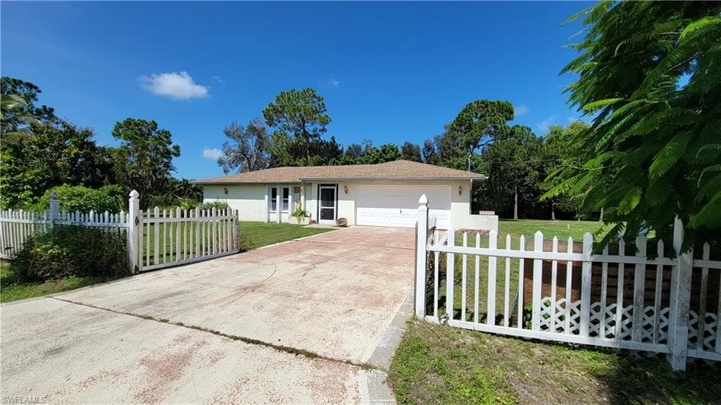 14211 Fonda LN BOKEELIA, FL 33922