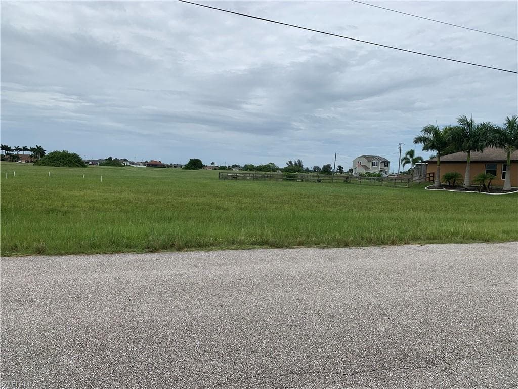 3407 NW 6th ST CAPE CORAL, FL 33993