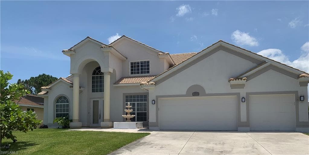 309 SW 26th AVE CAPE CORAL, FL 33991