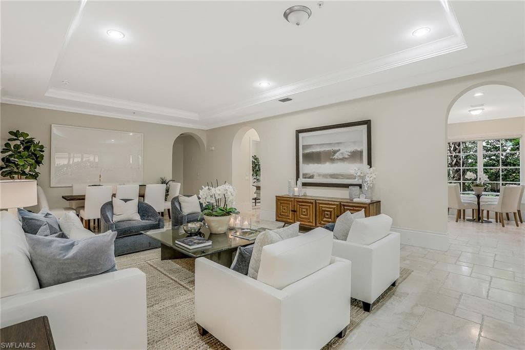 2307 Tradition WAY 101 NAPLES, FL 34105