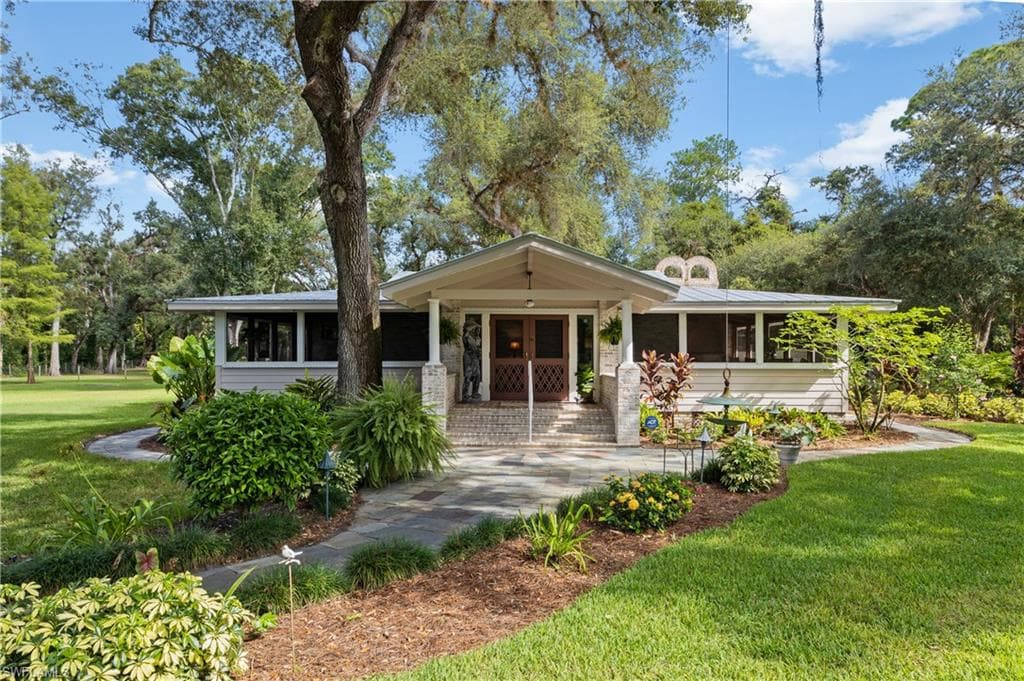 14321 River RD FORT MYERS, FL 33905