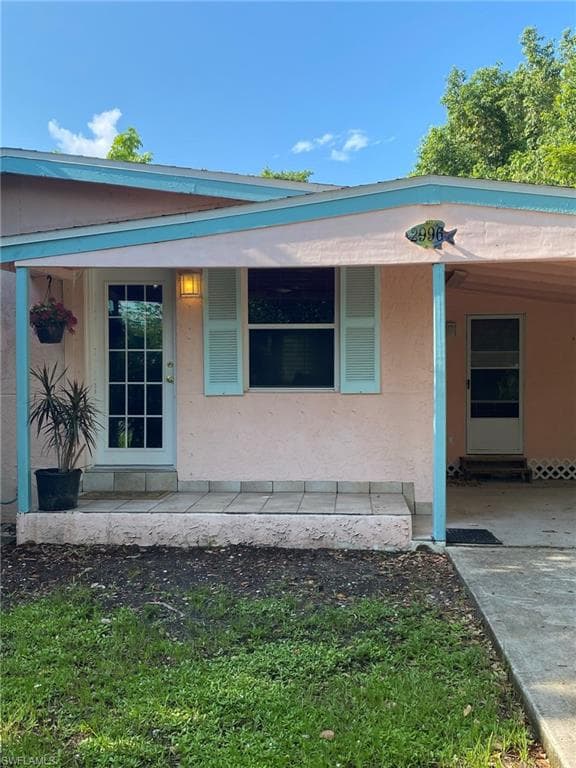 2996 Connecticut AVE NAPLES, FL 34112