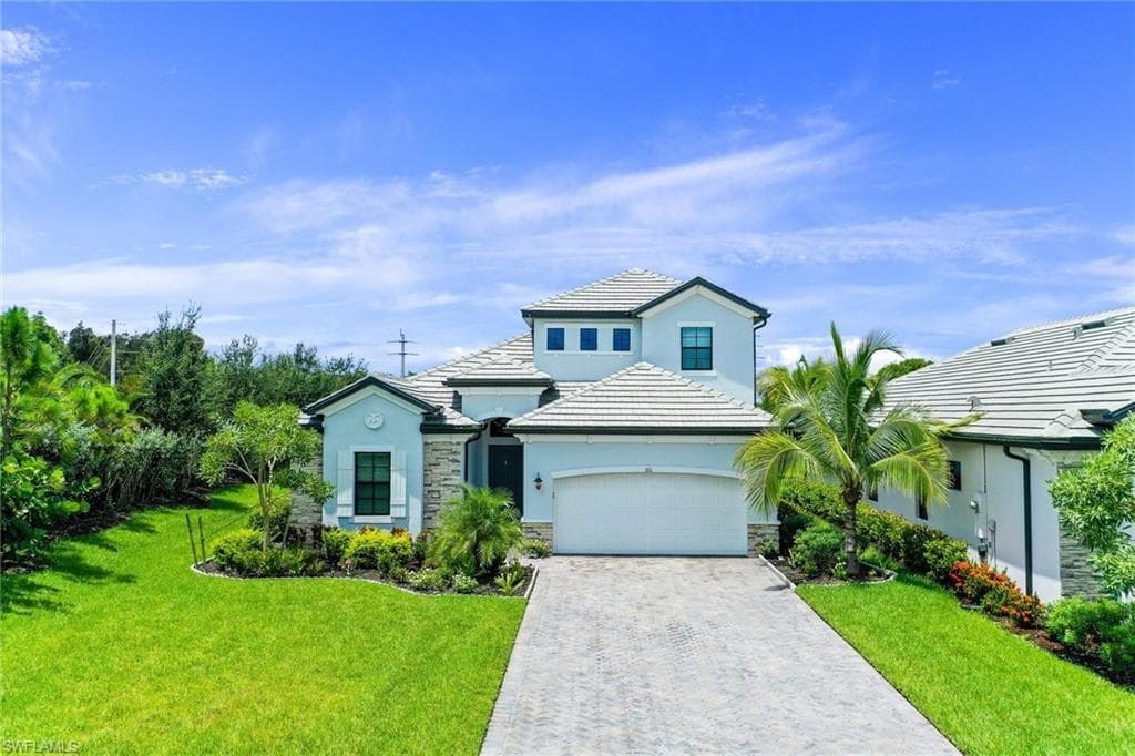 1811 Mustique ST NAPLES, FL 34120