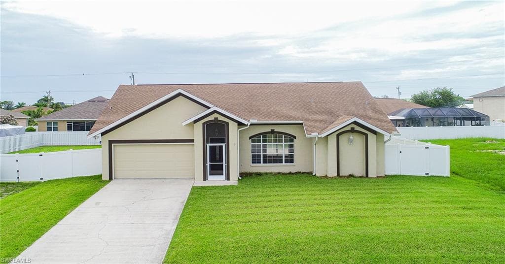 3312 14th PL CAPE CORAL, FL 33914