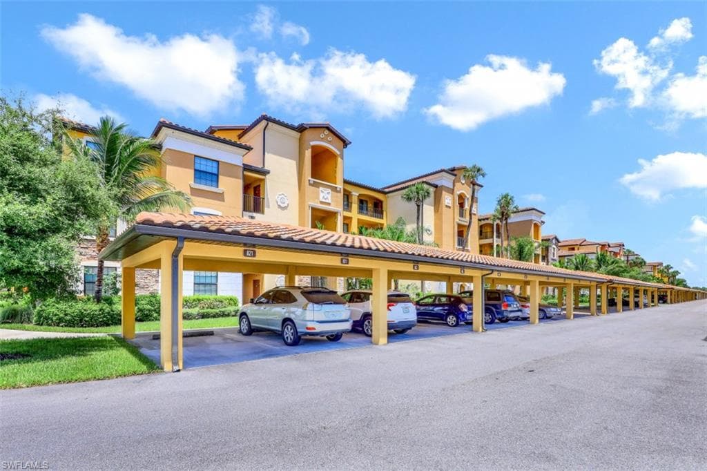 17991 BONITA NATIONAL BLVD 815 BONITA SPRINGS, FL 34135