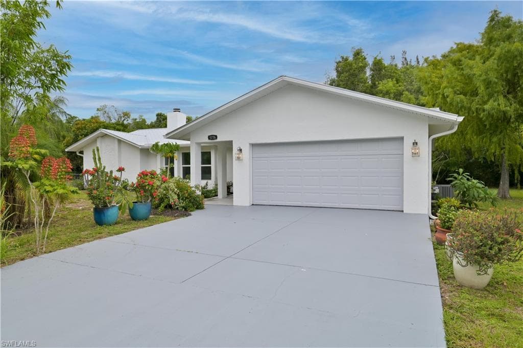 5776 Trout RD BOKEELIA, FL 33922