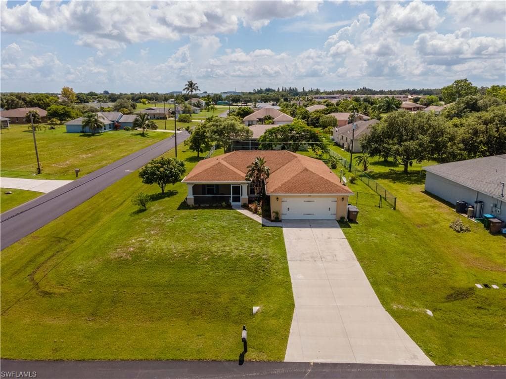 307 NW 3rd AVE CAPE CORAL, FL 33993