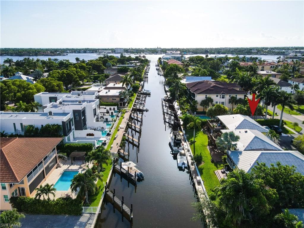 1566 Blue Point AVE 5 NAPLES, FL 34102