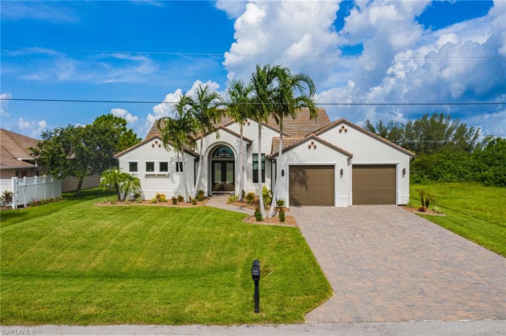 1026 NW 39th AVE CAPE CORAL, FL 33993