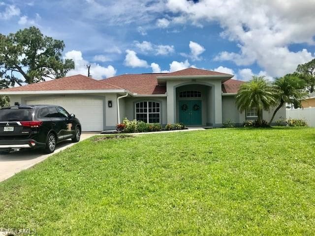 1612 SW 12th LN CAPE CORAL, FL 33991