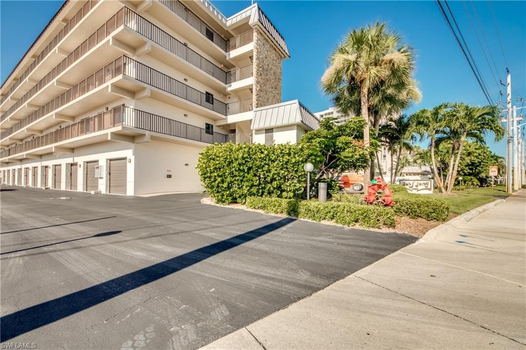 2088 Estero BLVD 5D FORT MYERS BEACH, FL 33931