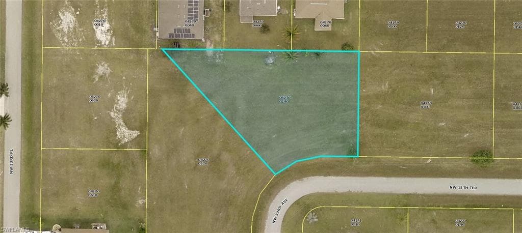 3241 NW 15th TER CAPE CORAL, FL 33993