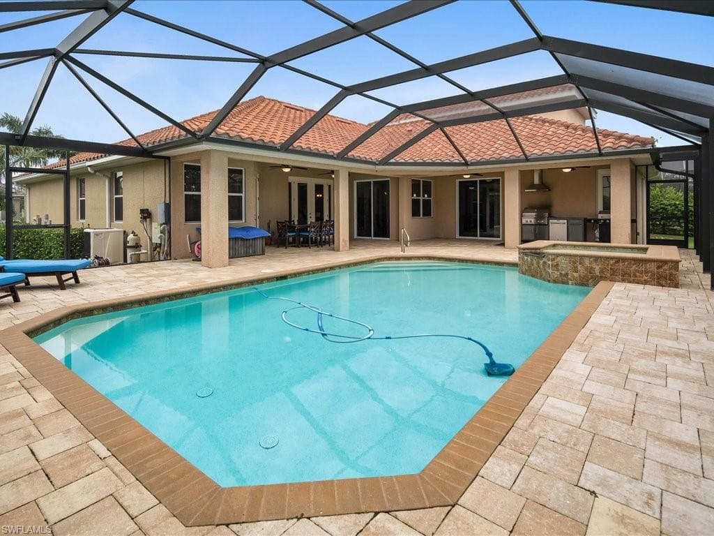 16060 THORN WOOD DR FORT MYERS, FL 33908