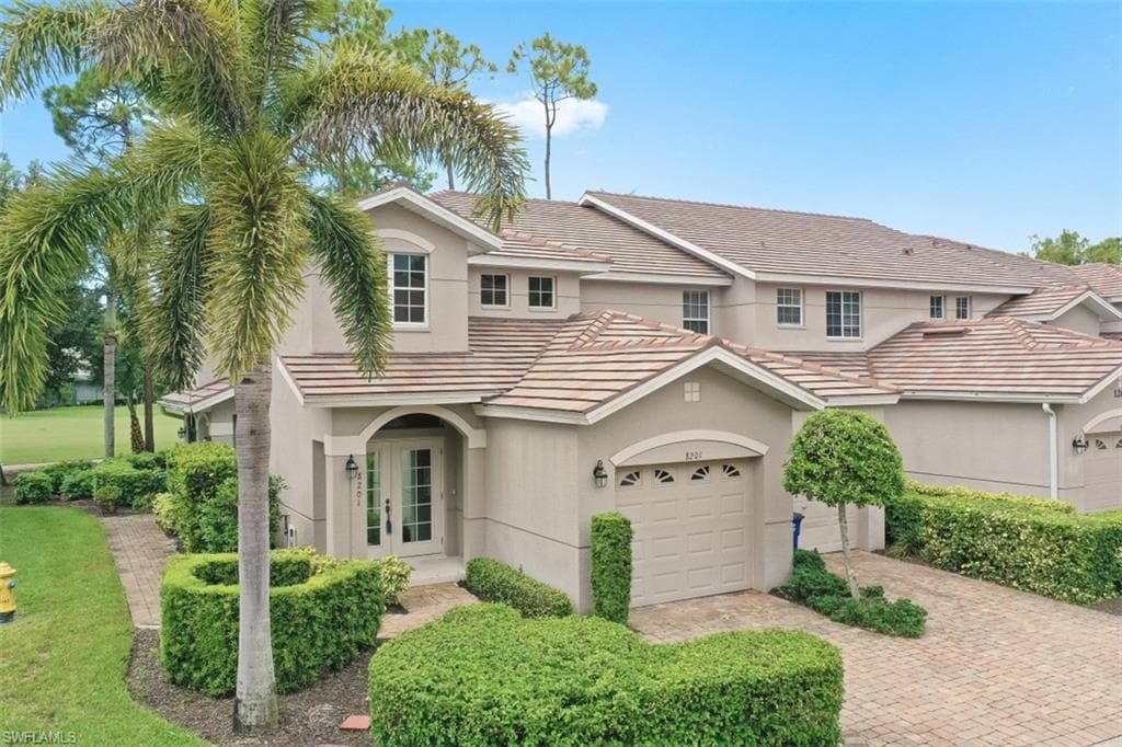 12618 Fox Ridge DR 8201 BONITA SPRINGS, FL 34135