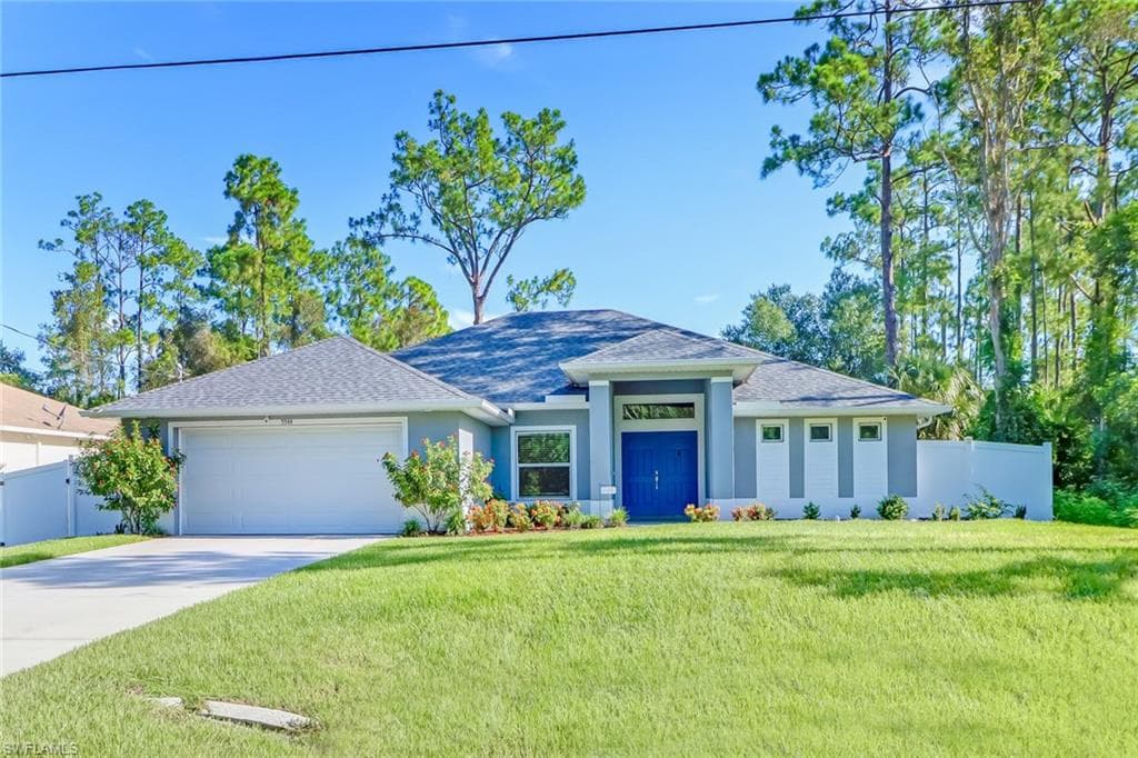 5544 Burr ST LEHIGH ACRES, FL 33971