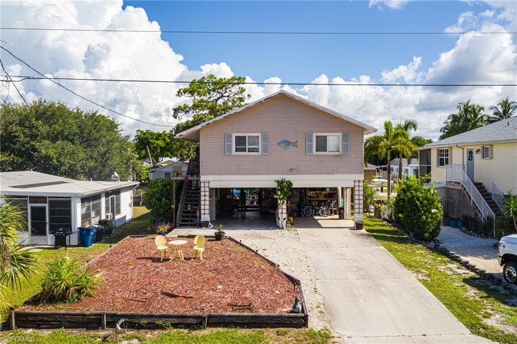 4726 Swordfish ST BONITA SPRINGS, FL 34134