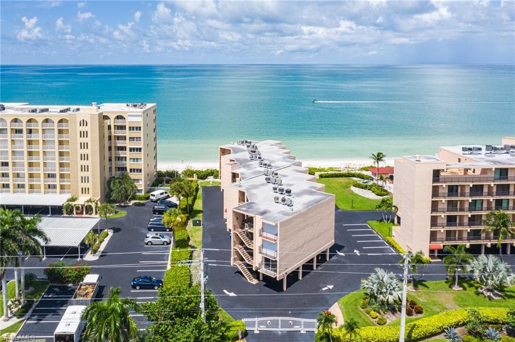 25850 Hickory BLVD 101 BONITA SPRINGS, FL 34134