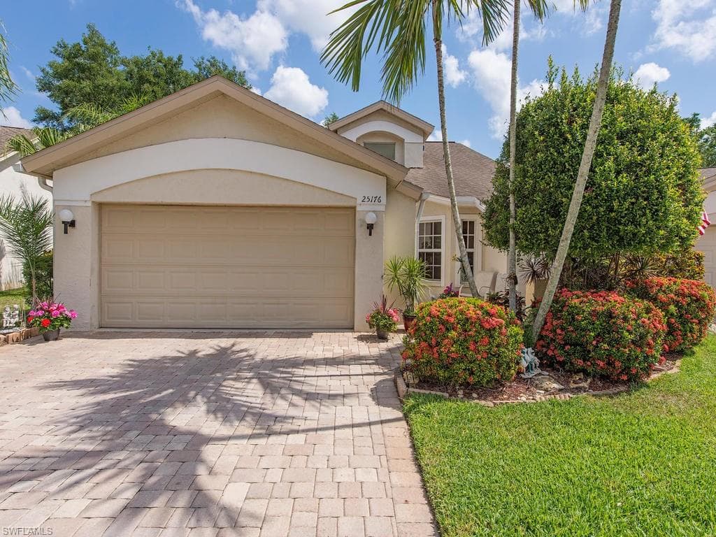 25176 Golf Lake CIR BONITA SPRINGS, FL 34135