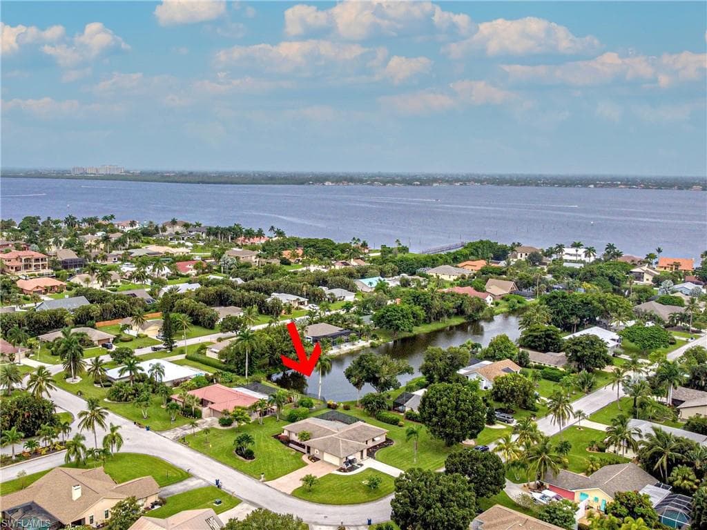 14885 BONAIRE CIR FORT MYERS, FL 33908