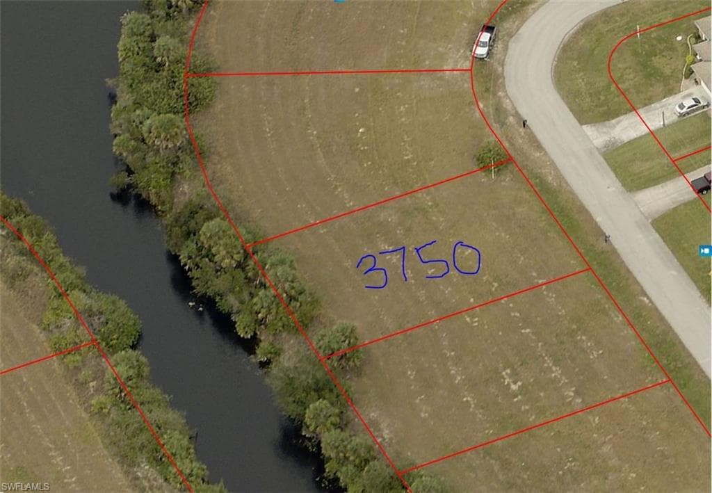 3750 NE 13th AVE CAPE CORAL, FL 33909
