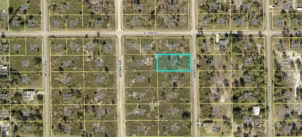621 Abbott AVE LEHIGH ACRES, FL 33972