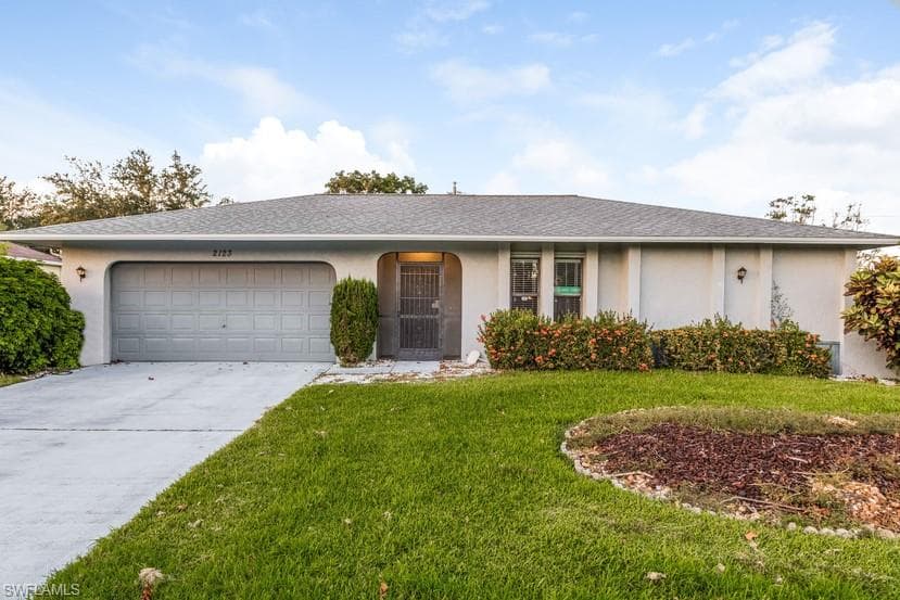 2123 SE 3rd ST CAPE CORAL, FL 33990