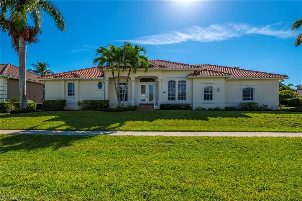 445 Driftwood CT MARCO ISLAND, FL 34145