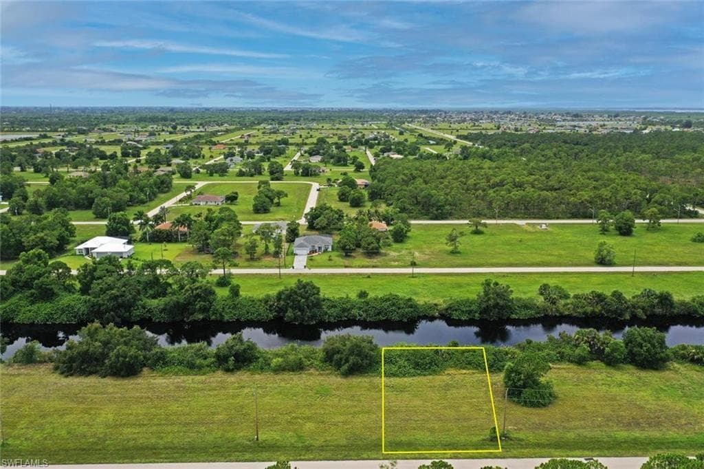 3904 NW 45th ST CAPE CORAL, FL 33993