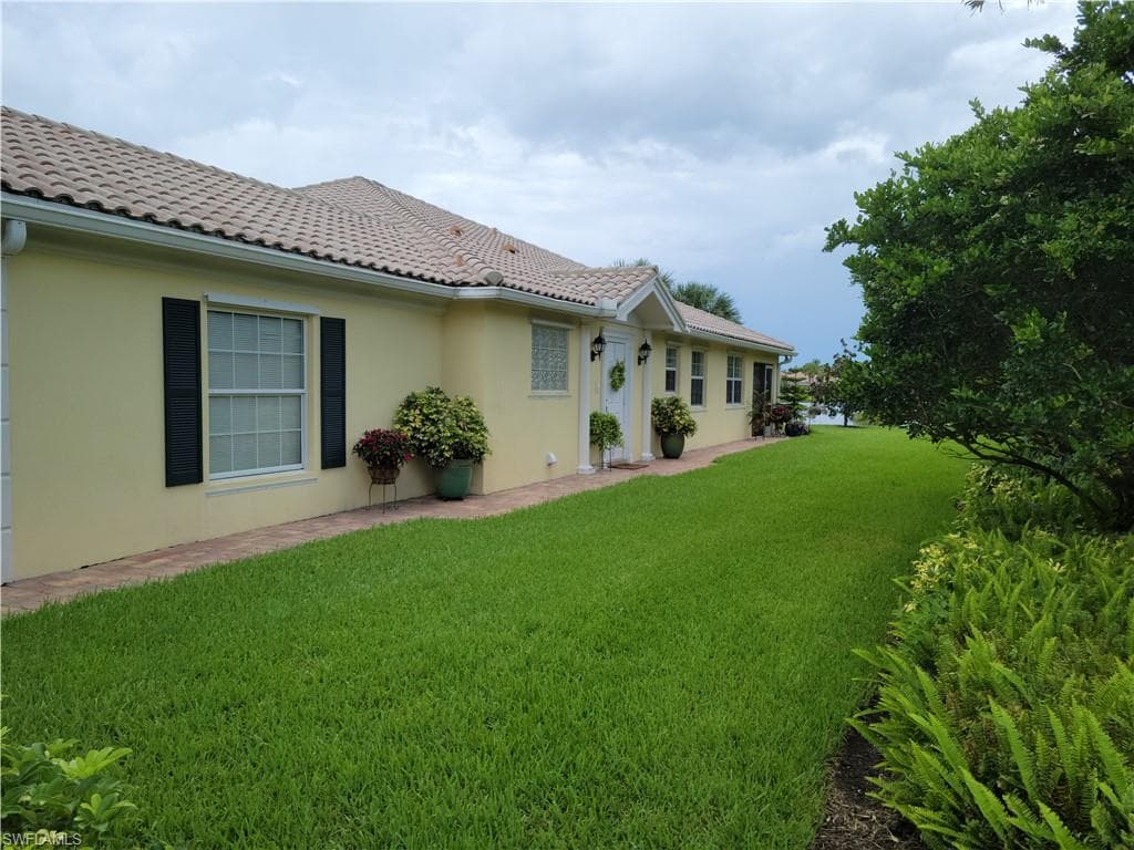 7550 Rozzini LN NAPLES, FL 34114