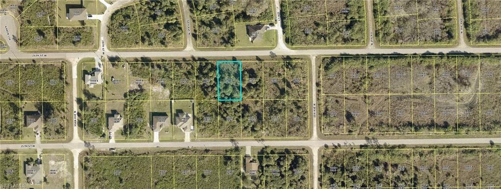 2907 26th ST W LEHIGH ACRES, FL 33971