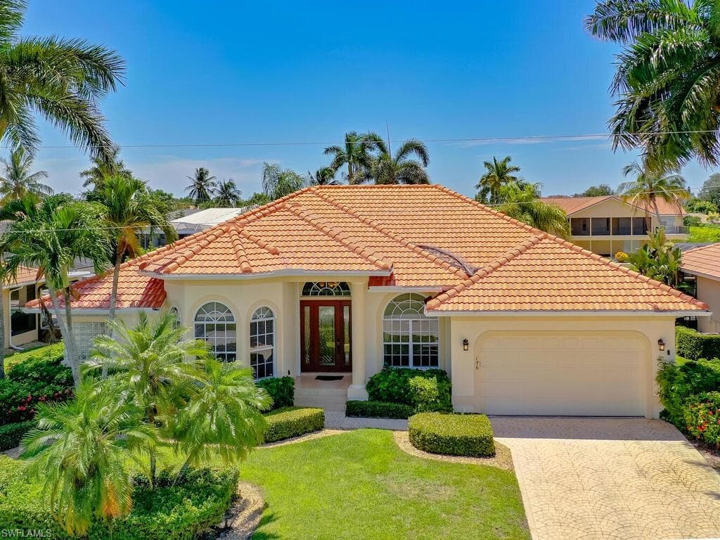156 Richmond CT MARCO ISLAND, FL 34145