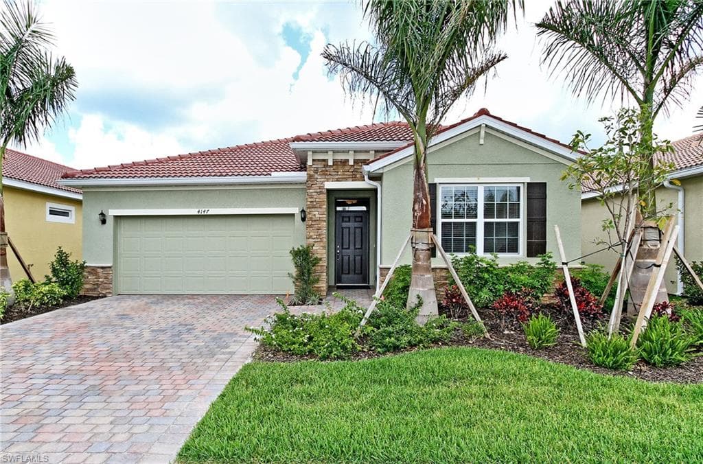 4147 Dutchess Park RD FORT MYERS, FL 33916