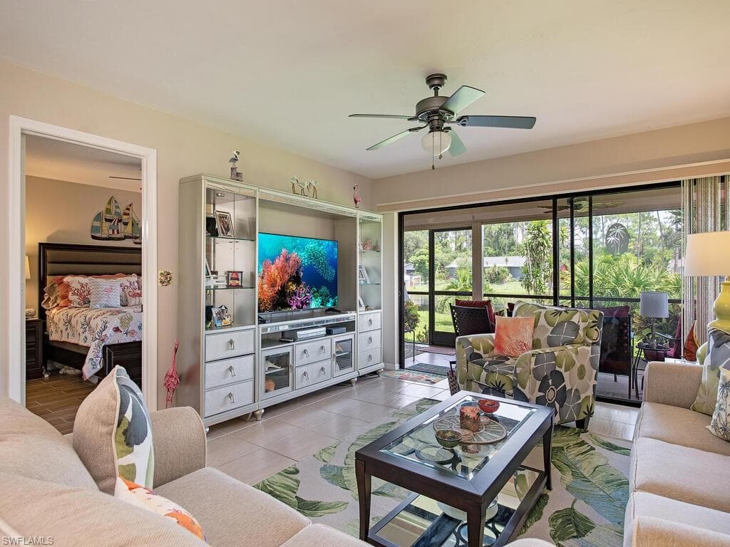 1227 COMMONWEALTH CIR G-106 NAPLES, FL 34116