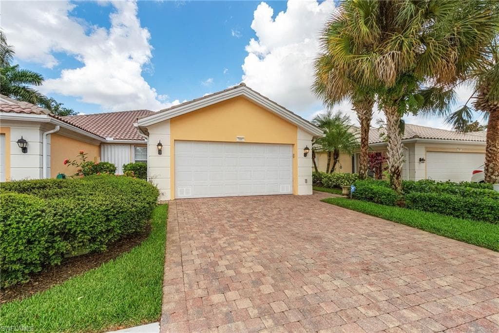 7087 Marconi CT NAPLES, FL 34114